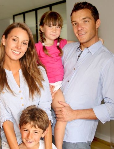 découvrez notre guide sur l'assurance pour les filles au pair en angleterre. protégez-vous et profitez pleinement de votre expérience à l'étranger avec une couverture adaptée à vos besoins. informez-vous sur les options disponibles et voyagez en toute sérénité.