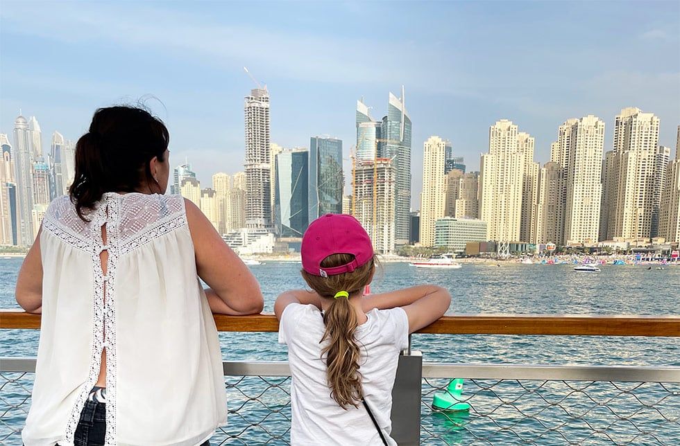 découvrez notre assurance covid à dubaï, conçue pour vous protéger durant votre séjour. bénéficiez d'une couverture complète en cas de maladie liée au covid-19, avec un processus de souscription simplifié et un service client à votre écoute.