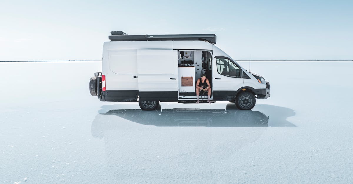 découvrez l'importance d'une assurance voyage pour protéger vos aventures. comparez les meilleures options, assurez-vous contre les imprévus et partez l'esprit tranquille lors de votre prochaine escapade.