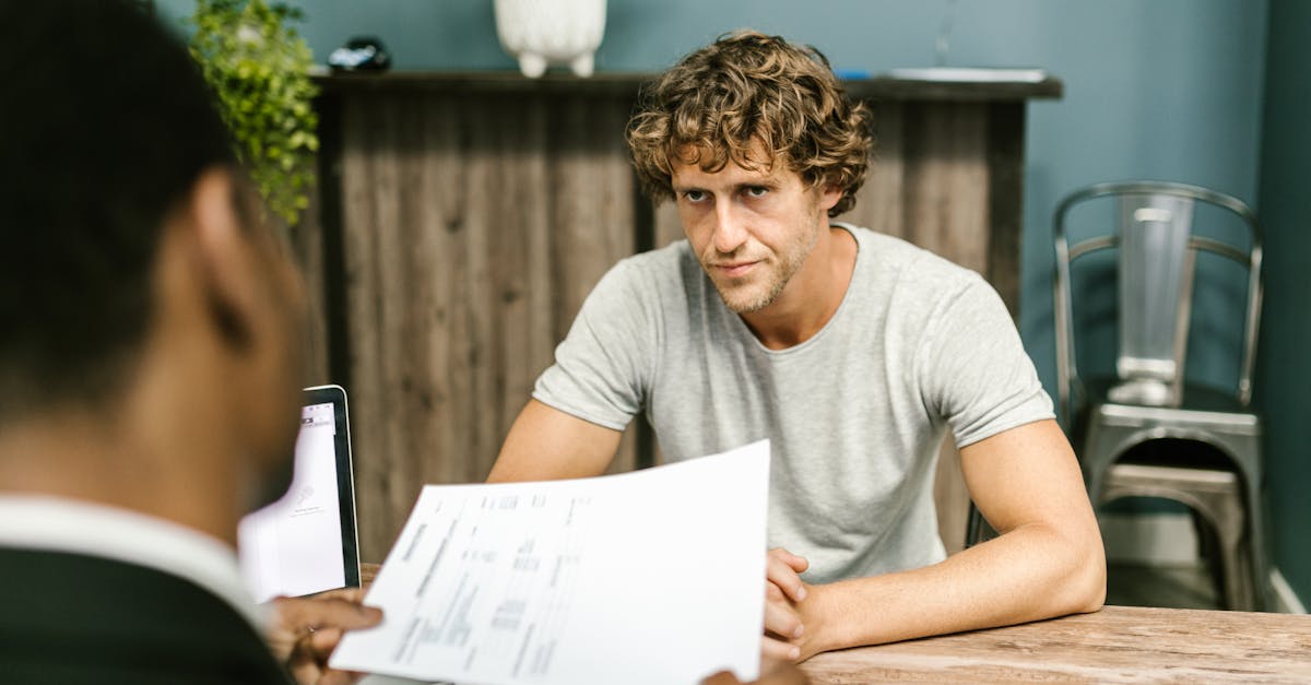 découvrez l'assurance responsabilité civile, une protection essentielle qui couvre les dommages causés à autrui. informez-vous sur les différentes options et avantages de cette assurance pour sécuriser vos activités personnelles et professionnelles.