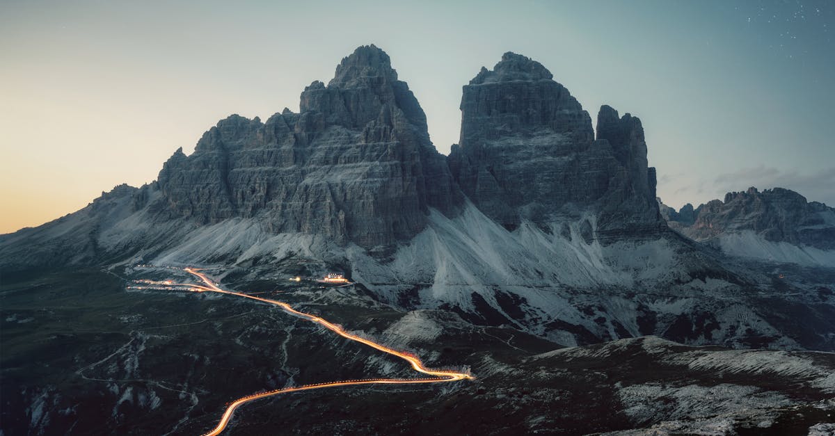 découvrez l'importance de l'assurance voyage pour protéger vos aventures. obtenez des conseils sur les meilleures polices d'assurance, les couvertures indispensables et comment voyager l'esprit tranquille.