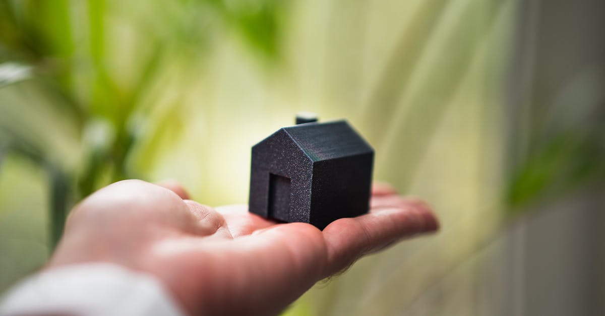 découvrez notre assurance logement étudiant, conçue spécialement pour protéger vos biens et vous offrir une tranquillité d'esprit durant vos études. profitez de garanties adaptées à vos besoins, que vous soyez en résidence universitaire ou en colocation. assurez votre avenir dès aujourd'hui!